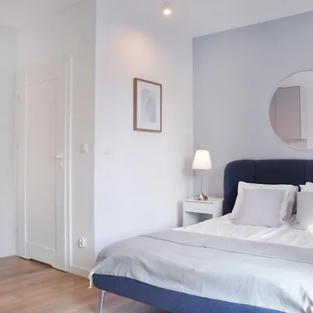 Old Town Walowa Apartment *